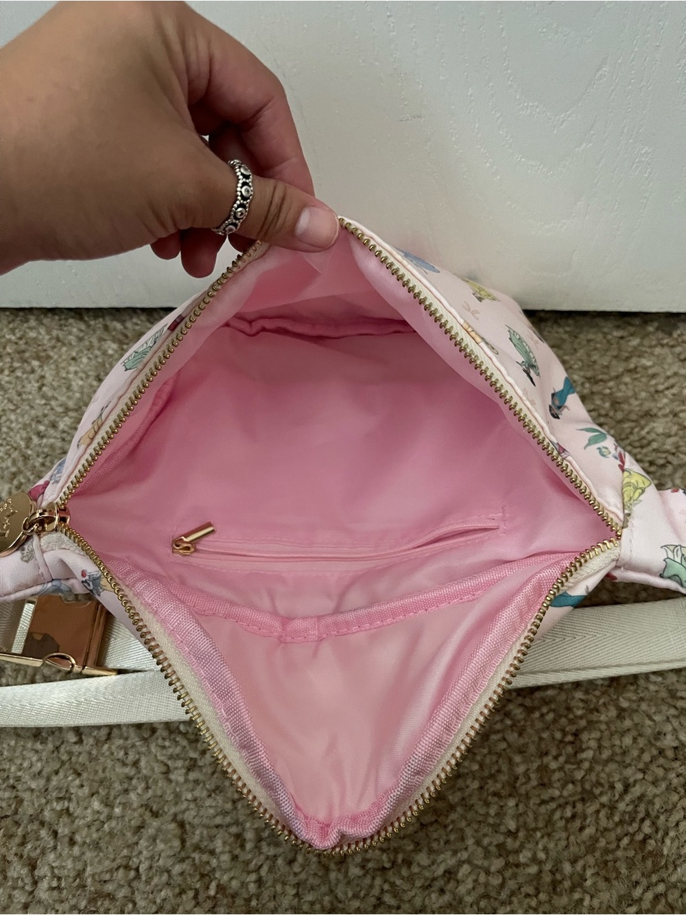Aden + Louise Princess Fanny Pack - Picture 5 of 6